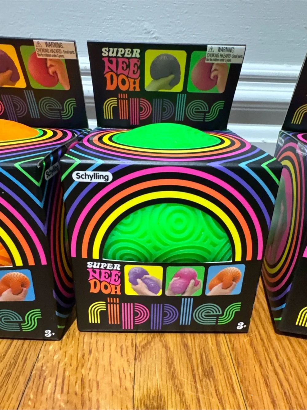 Super NeeDoh Ripples Sensory Stress Ball - colors may vary!!